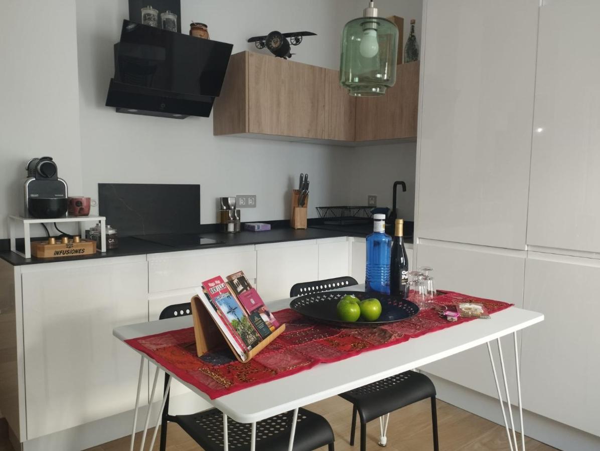 Atico Aire De Triana Apartment Seville Exterior photo